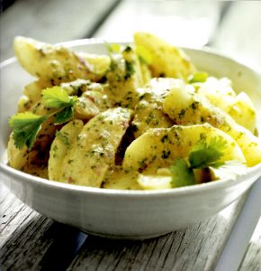 krydret kartoffelsalat