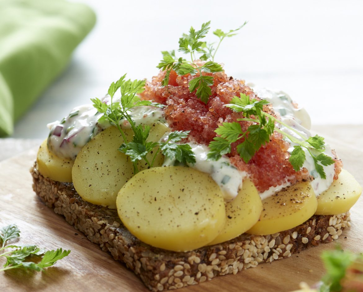 Kartoffelmad med stenbiderrogn