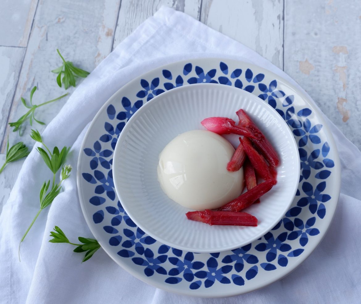 Skovmærke panna cotta